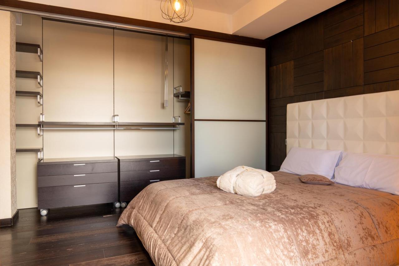 Nettuno'S Suite Napoli Bagian luar foto