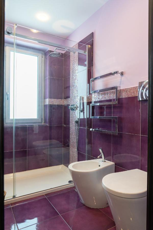 Nettuno'S Suite Napoli Bagian luar foto